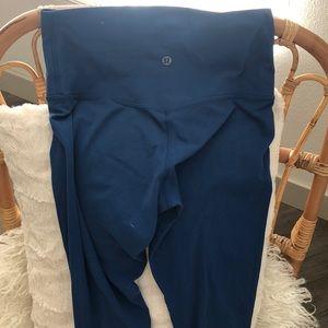 Lululemon align crop